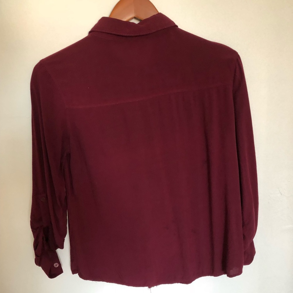 Roll up sleeve shirt - Picture 2 of 2